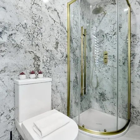 Sleek Modern 3Br Flat In Nunhead Apartamento Londres Exterior foto